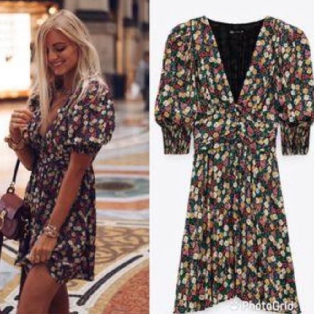 Zara floral deep v-neck mini dress size XS NWTS